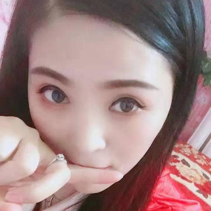 以前老君堂的忘忧草搬家后的新地方不错