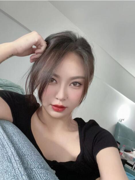 湾子 四百系的内蒙妹纸